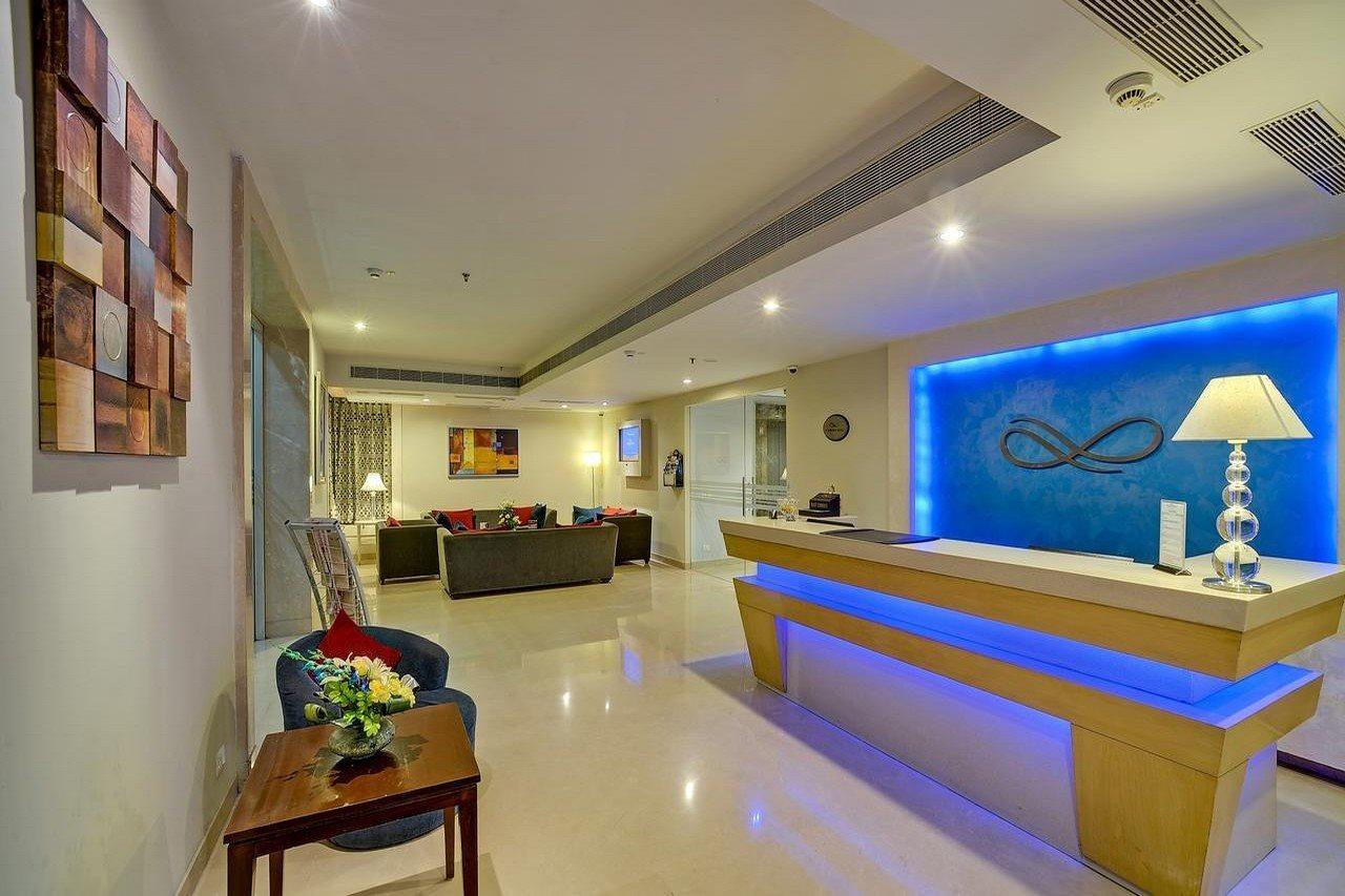 Sarovar Portico Naraina, Hotel Nuova Delhi Esterno foto