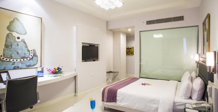 Sarovar Portico Naraina, Hotel Nuova Delhi Esterno foto