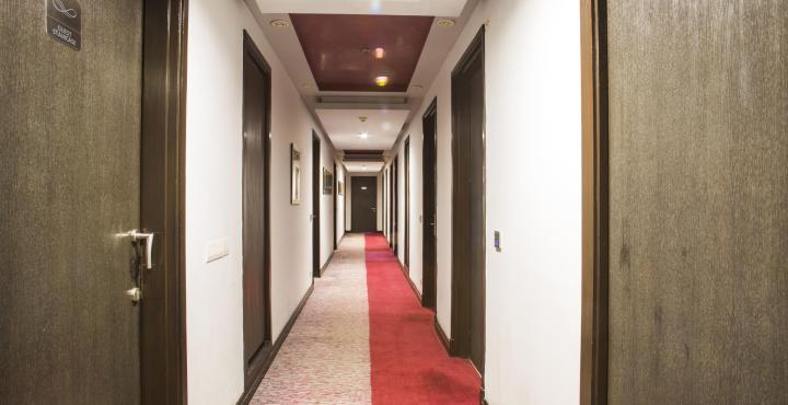 Sarovar Portico Naraina, Hotel Nuova Delhi Esterno foto