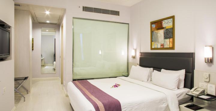 Sarovar Portico Naraina, Hotel Nuova Delhi Esterno foto